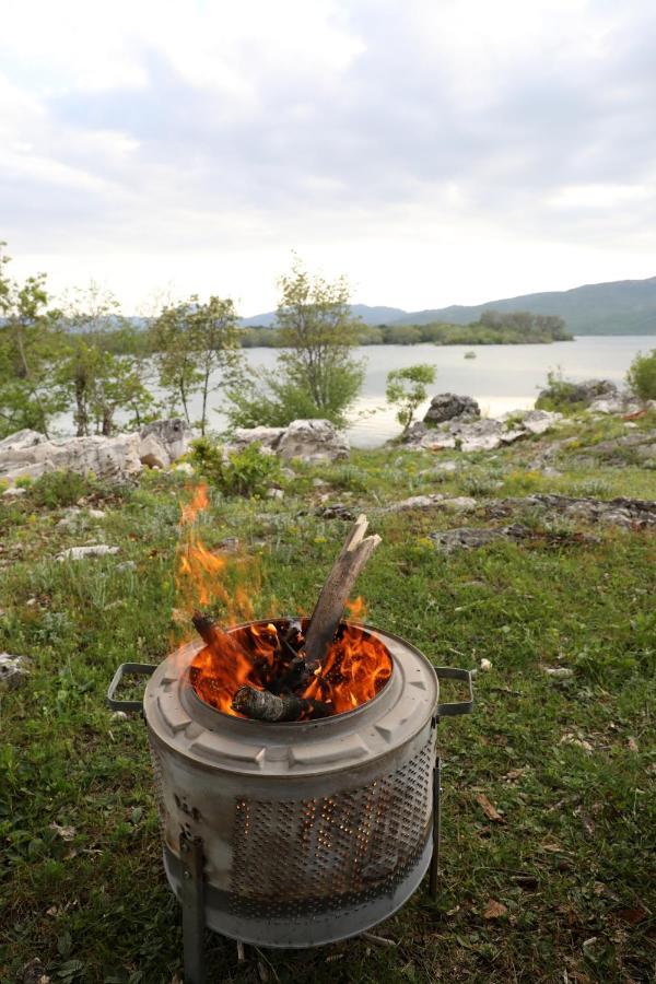 Lake House 'Vilin Konak' Nikšić Extérieur photo
